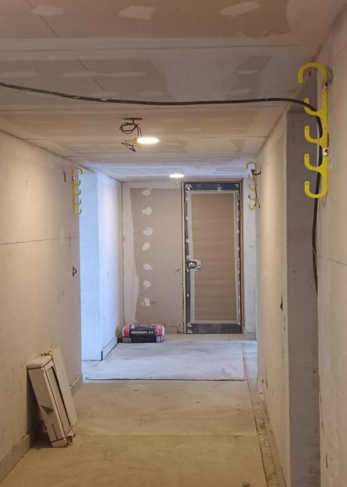 Hanger Muro - Pasillo 1